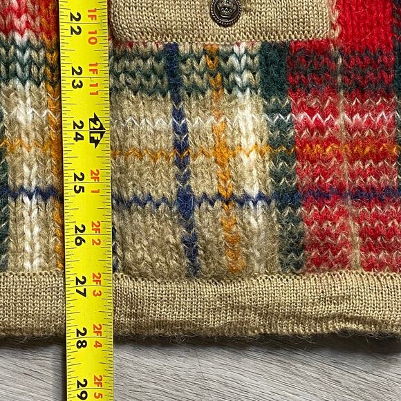 Christmas Plaid Mohair Blend Knit Red Cardigan Women’s Large Capeisle Knitters - Picture 8 of 8